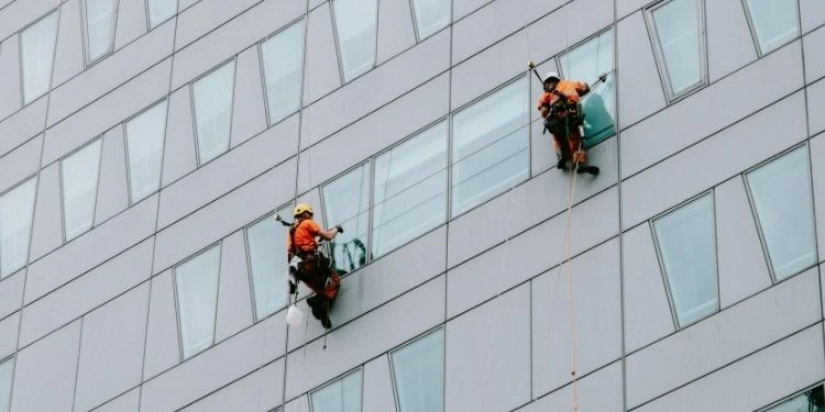 hygia high rise sign installers